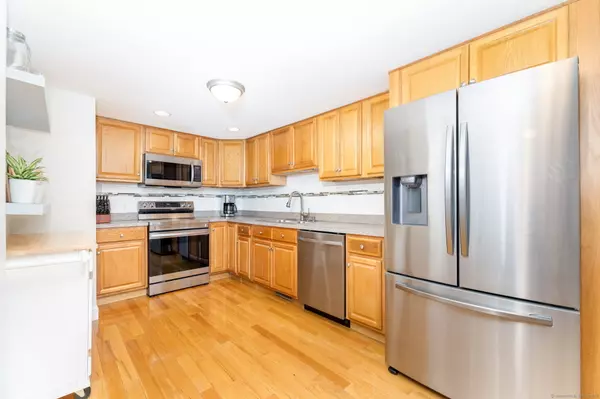 Bristol, CT 06010,180 Peck Lane