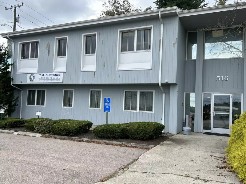 516 Vauxhall Street, New London, CT 06320