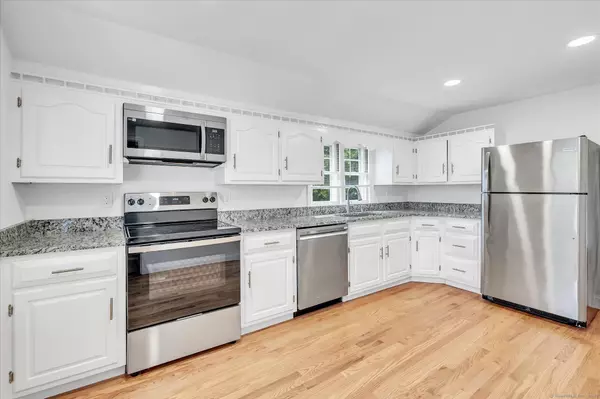 Fairfield, CT 06825,273 Wheeler Park Avenue