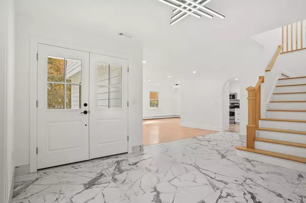 Weston, CT 06883,4 Trails End Road