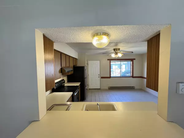 Waterbury, CT 06705,975 Meriden Road #APT 109