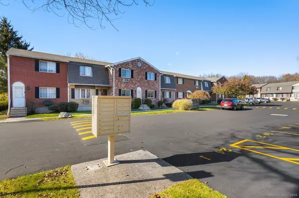 Waterbury, CT 06705,36 Sharon Road #APT 6