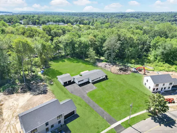 Stratford, CT 06614,55 Harvest Ridge Road