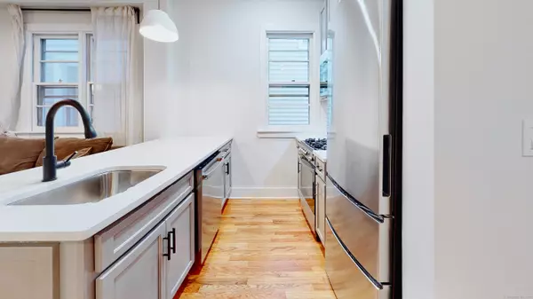 New Haven, CT 06511,86 Edwards Street #1