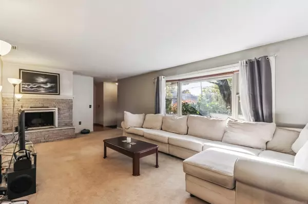 Rocky Hill, CT 06067,74 Grimes Road