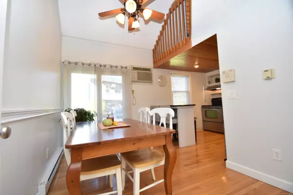 Ellington, CT 06029,1 Abbott Road #103