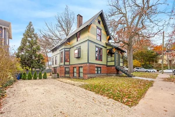 185 Saint Ronan Street, New Haven, CT 06511