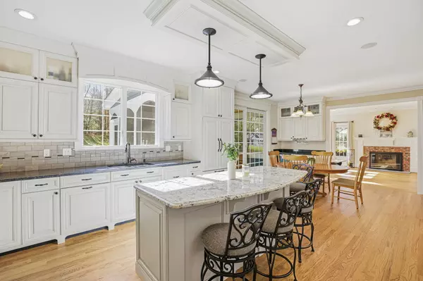 Canton, CT 06019,20 Bart Drive