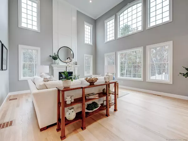 Glastonbury, CT 06033,97 Crosby Road