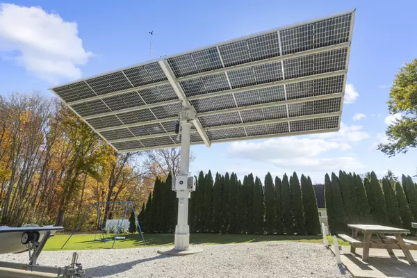 Old Lyme, CT 06371,13 Old Post Road