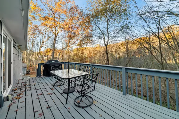 Seymour, CT 06483,22 Pheasant Drive