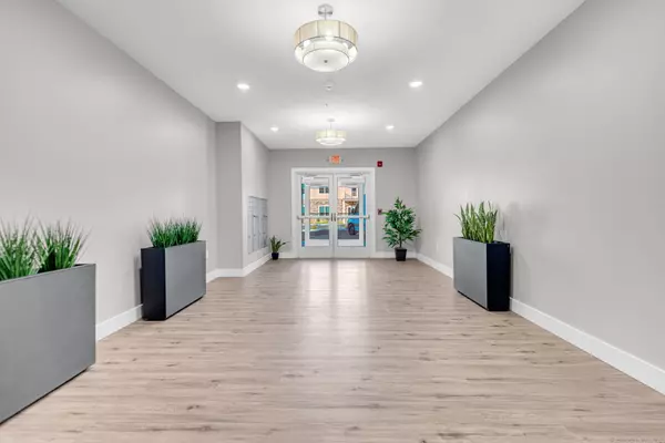 Berlin, CT 06037,104 Episcopal Road #3