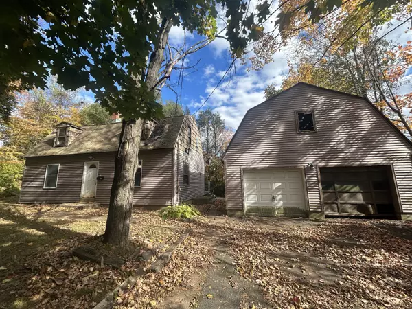 Cheshire, CT 06410,16 Deepwood Drive