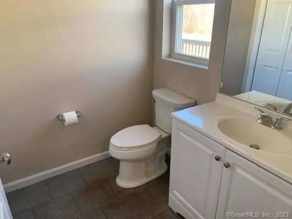 Southington, CT 06479,27 Tridell Drive #14