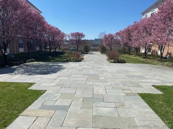 Norwalk, CT 06851,144 East Avenue