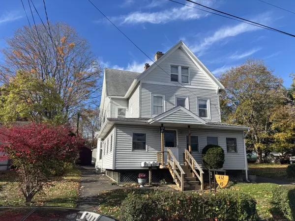 Branford, CT 06405,49 North Harbor Street #1