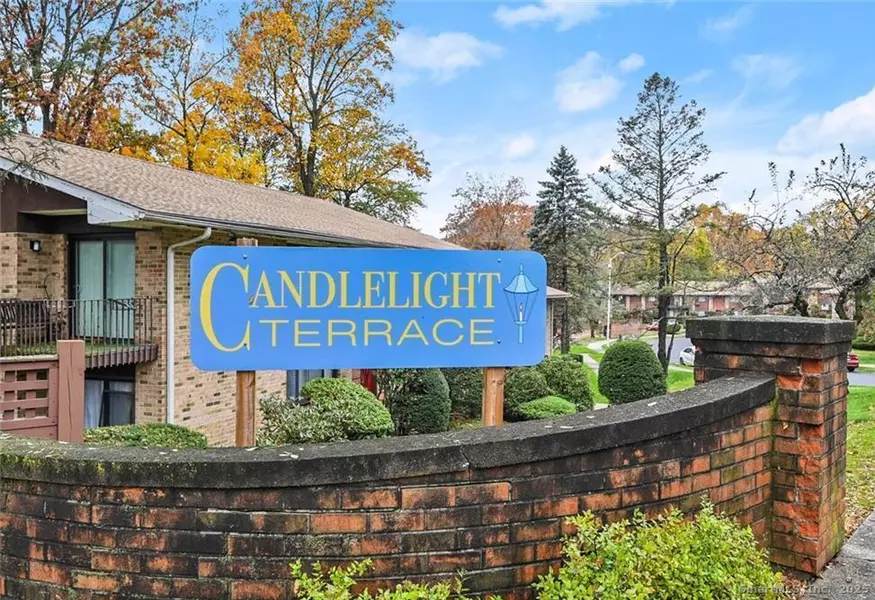 107 Kennedy Drive #107, Bridgeport, CT 06606