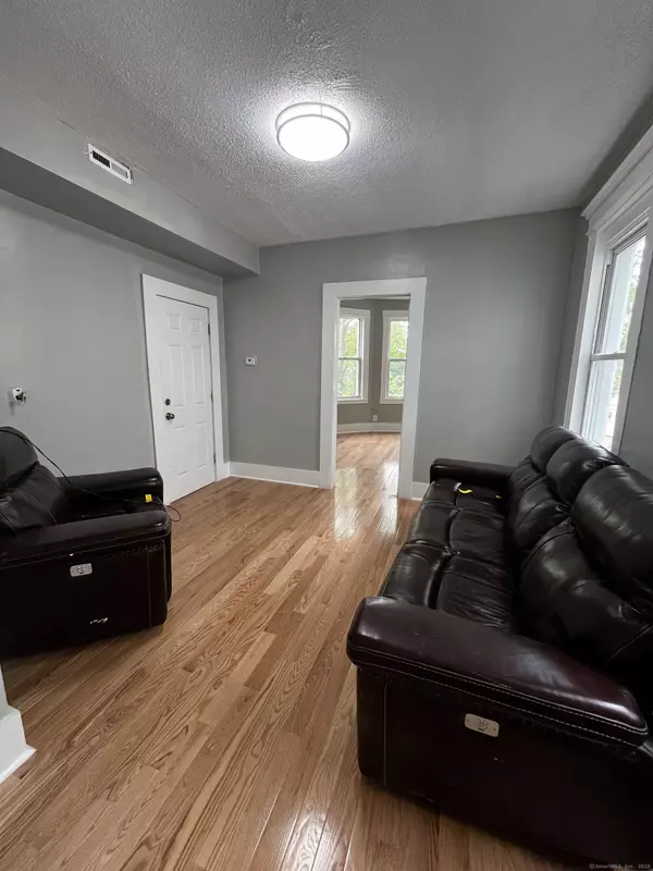 New Haven, CT 06519,11 Truman Street #2