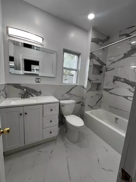 11 Truman Street #2, New Haven, CT 06519