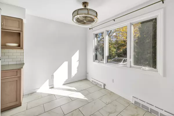 Hamden, CT 06514,45 Towne House Road #45