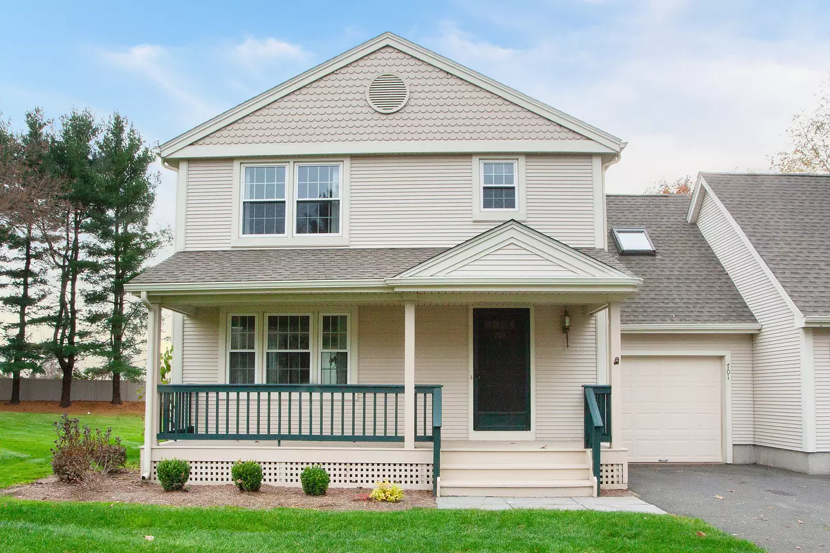 East Windsor, CT 06088,701 Meadowview Drive #701