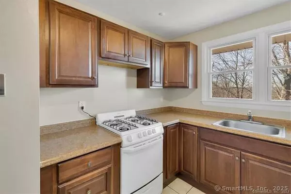 Middletown, CT 06457,63 Maynard Street