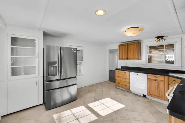 Portland, CT 06480,945 Glastonbury Turnpike