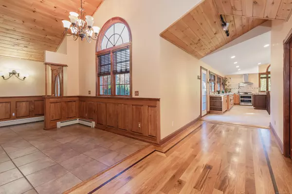 Prospect, CT 06712,9 Cheryl Lane