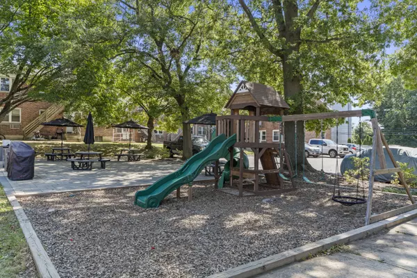 Stamford, CT 06902,66 Blachley Road #C