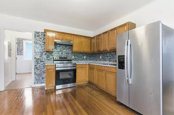 New London, CT 06320,68 Connecticut Avenue