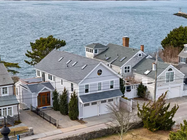 Stonington, CT 06378,10 Water Street