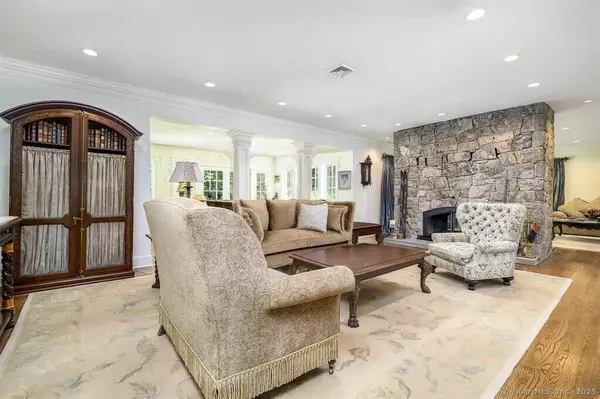 North Castle, NY 10506,19 Kingdom Ridge Road