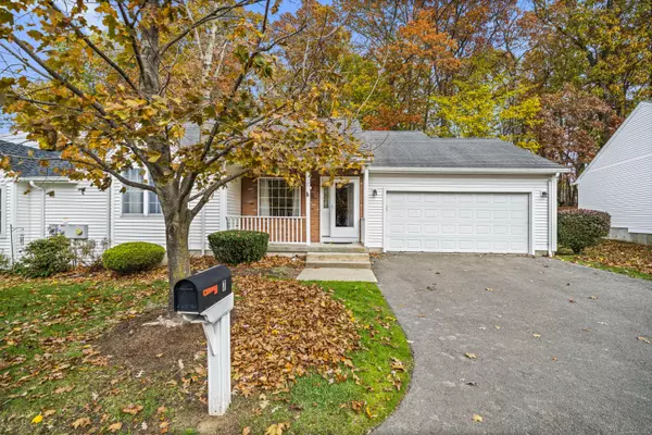Windsor Locks, CT 06096,7 Glenbrook Drive #7