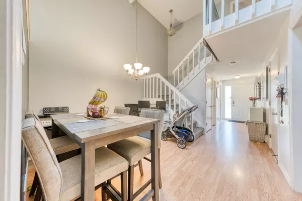 Wethersfield, CT 06109,42 Schoolhouse Crossing