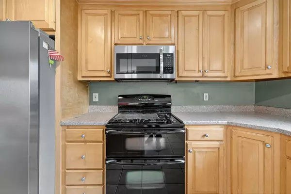 Bolton, CT 06043,37 Volpi Road