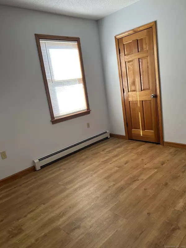 Wallingford, CT 06492,176 North Cherry Street #1