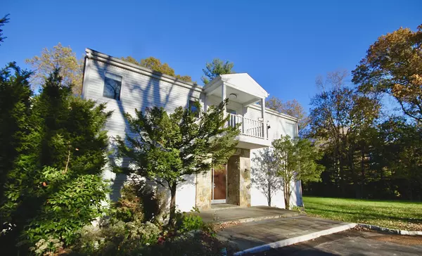 Norwalk, CT 06850,106A Comstock Hill Avenue