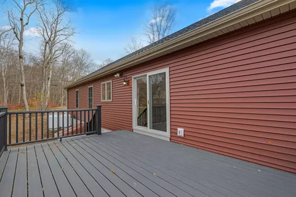 Brooklyn, CT 06234,153 Bluebird Lane