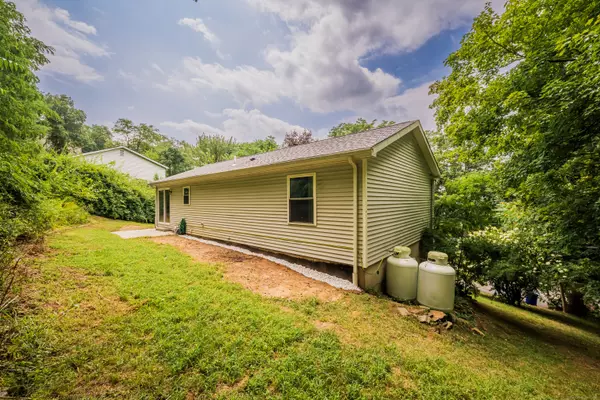 New Milford, CT 06776,15 Legion Road