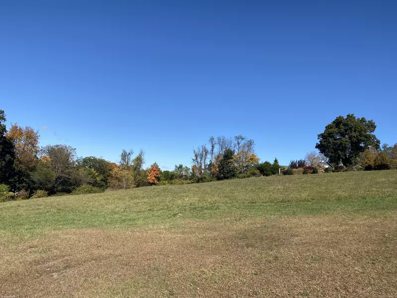 7 Candace Court, New Milford, CT 06776