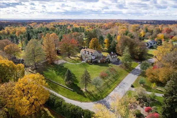 New Canaan, CT 06840,515 Carter Street