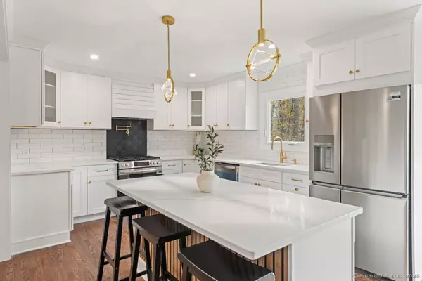 Shelton, CT 06484,39 Short Street