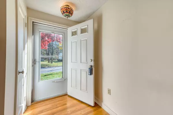 Southington, CT 06479,578 Old Turnpike Road