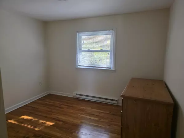 New Milford, CT 06776,211 Kent Road