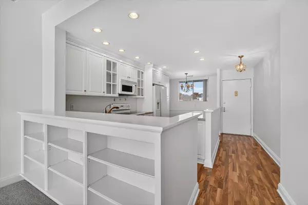 Norwalk, CT 06855,100 Seaview Avenue #3I