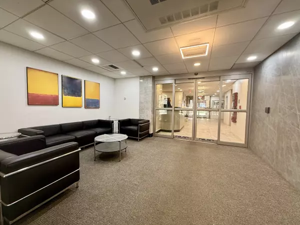 New Haven, CT 06511,100 York Street #12 S