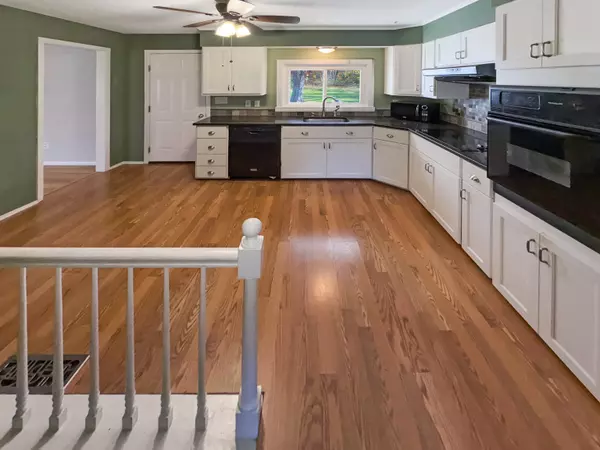 Cheshire, CT 06410,112 Laurel Terrace