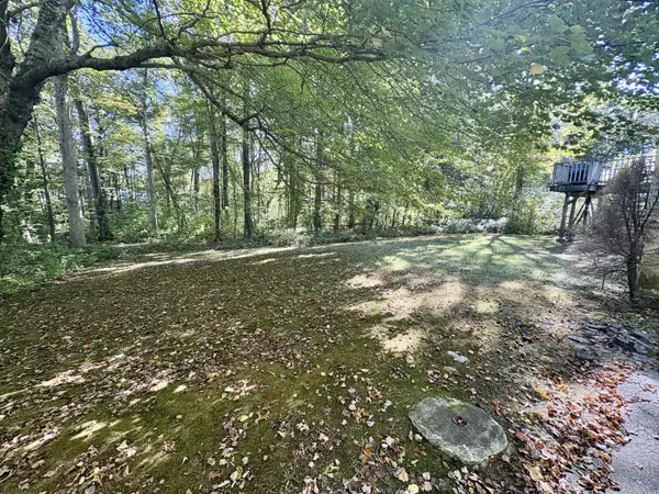 Montville, CT 06370,211 Forsyth Road