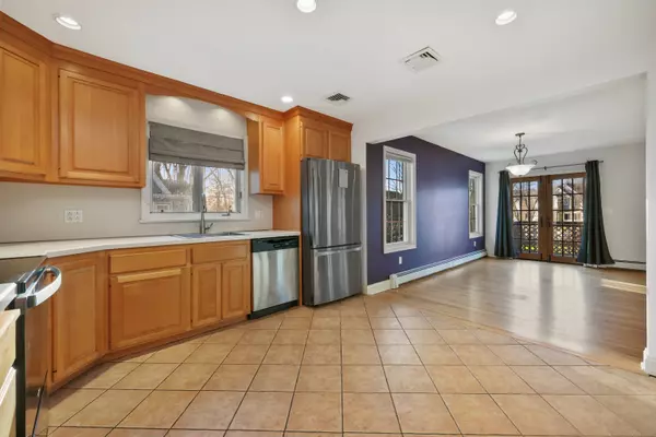 Norwalk, CT 06851,6 Willow Street