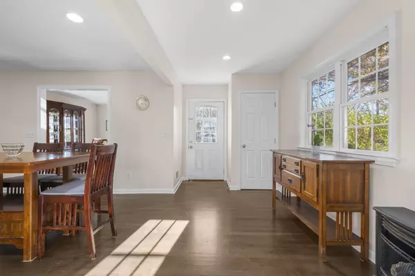 Norwalk, CT 06854,6 Orlando Road